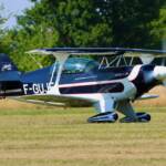 Au décollage : Pitts S2B (F-GUJE)